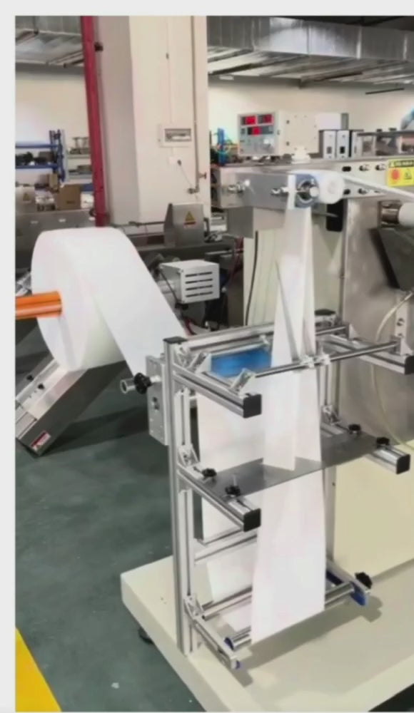 3-Servo Wet Wipes Pillow Packaging Machine – KCH-350X